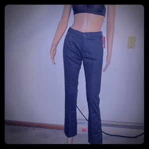 Dickies  Girl's Juniors Stretch Pant.